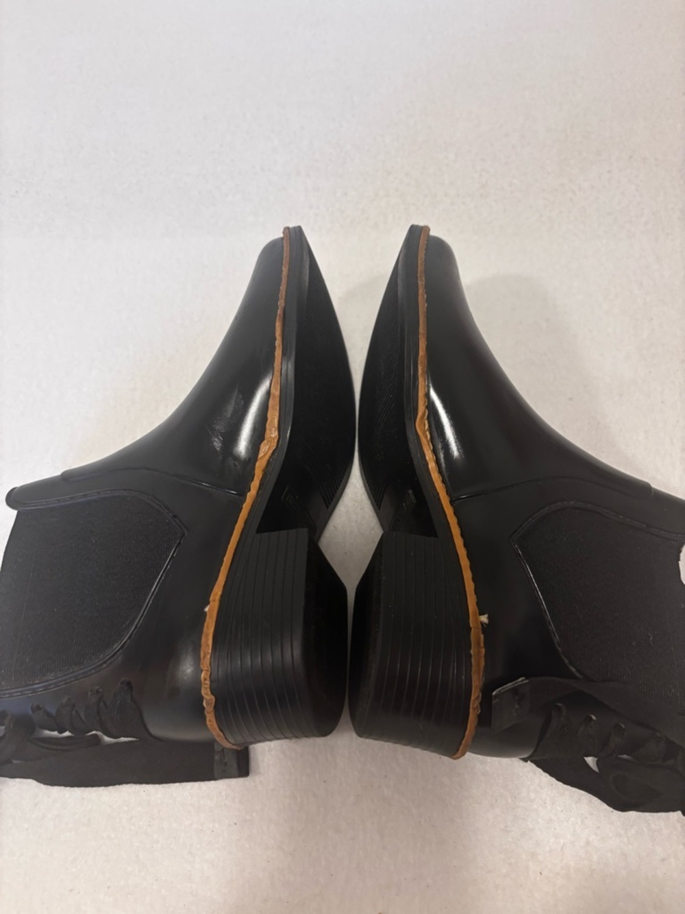 Bernardo Black Chelsea Ankle Boots lace back detail. Size 6 - Picture 5 of 9
